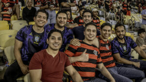Torcedores do Flamengo na arquibancada no Maracanã